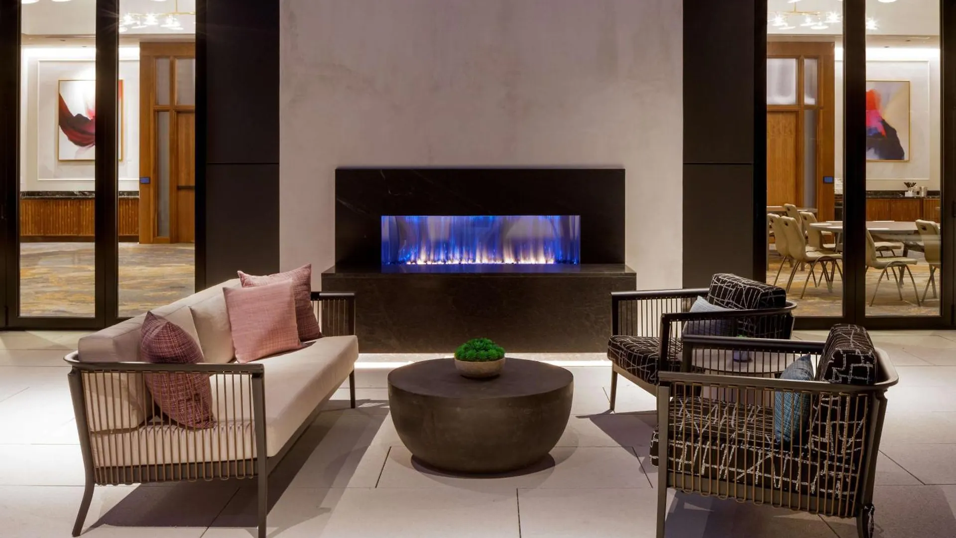Hotel Tempo By Hilton Nashville Downtown
