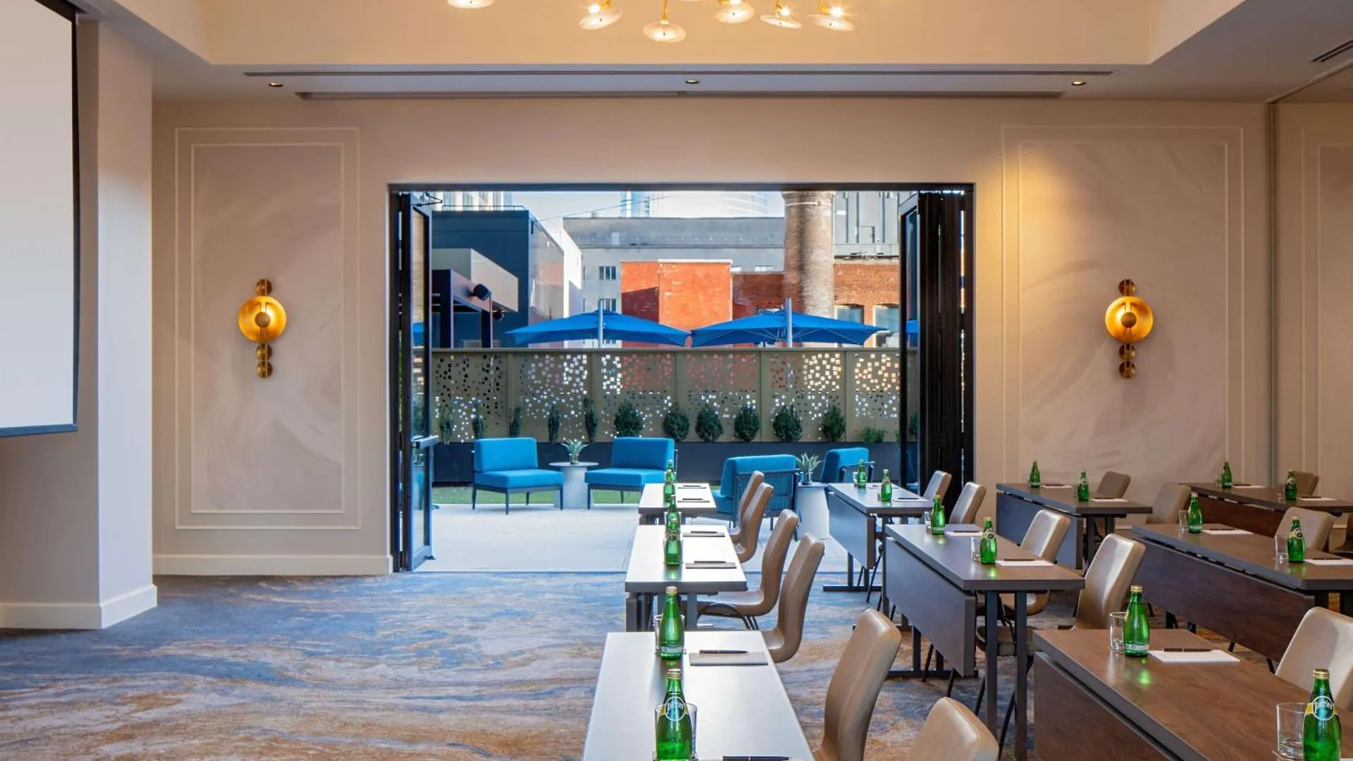 *** Hotel Tempo By Hilton Nashville Downtown United States